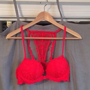 Victoria's Secret PINK front-clasp bra in red